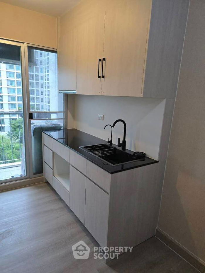 picture 1-BR Condo at The Parkland Srinakarin in Samrong Nuea (ID 2474265) - 3/10