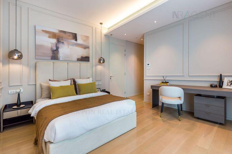 picture 🎉 For rent condo BAAN SINDHORN Building 1, Floor 5,2 bed room, Room size 168 sqm - 3/8