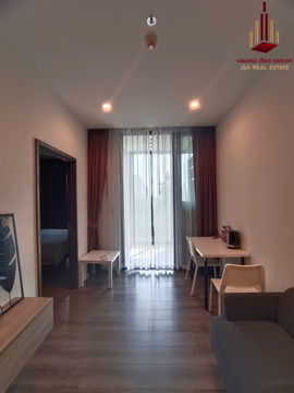 ✨ For Sale : Whizdom Essence  Condo  ✨  💰 only 5,200,000 thb