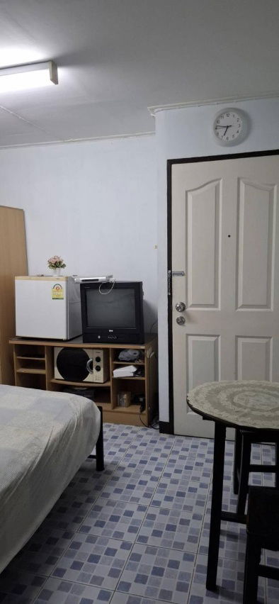 รูป ขายทาวน์เฮ้าส์ 3 ชั้น 75 ตร.ว. 500 ตร.ม. อยู่ในบริษัทการบินไทย สำนักงานใหญ่ ย่านวิภาวดีรังสิต จตุจักร เหมาะแก่การ ทำธุรกิจ ราคาถูกมาก - รูปที่ 4/10