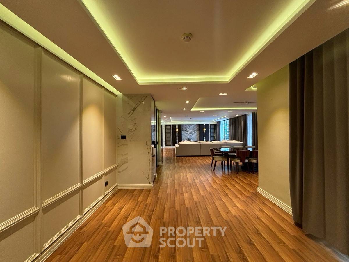 รูป คอนโด 2-ห้องนอน ที่ สมคิด การ์เด้น คอนโดมิเนียม ใกล้ BTS ชิดลม (ID 2475314) - รูปที่ 3/11