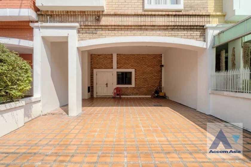 รูป 🔼🔽 AccomA 📩 4 BR Townhouse @Yenakart Residence (120058) - รูปที่ 10/20