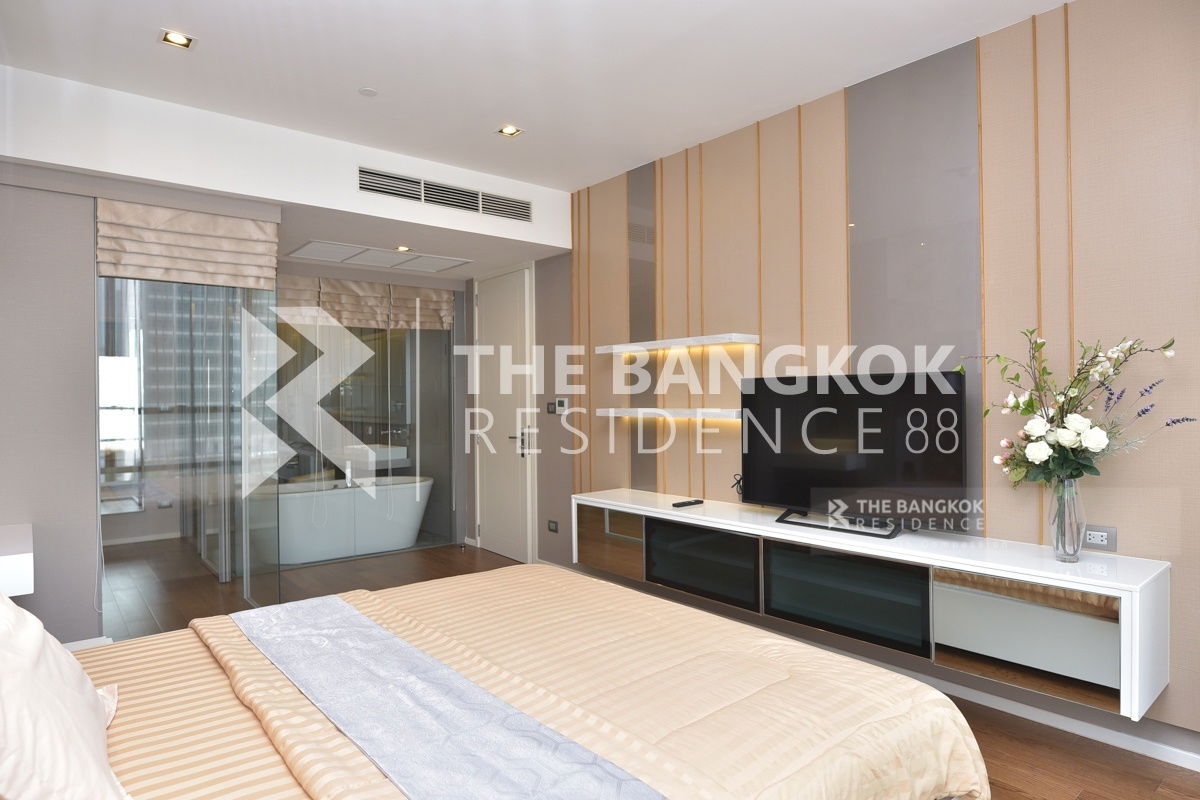 picture Available now! The Bangkok Sathorn 💖 Beautiful high-floor unit 🌃 Near BTS Surasak - 5/11