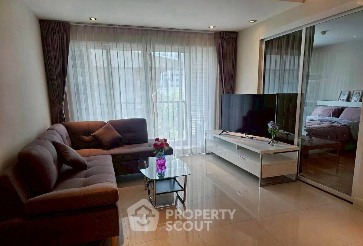 picture 3-BR Condo at Le Nice Ekkamai Condominium near BTS Ekkamai (ID 2470495) - 1/6