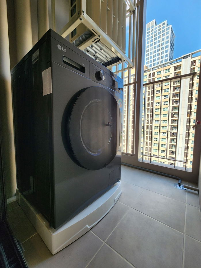 picture Ready to move in new unit available - 11/13