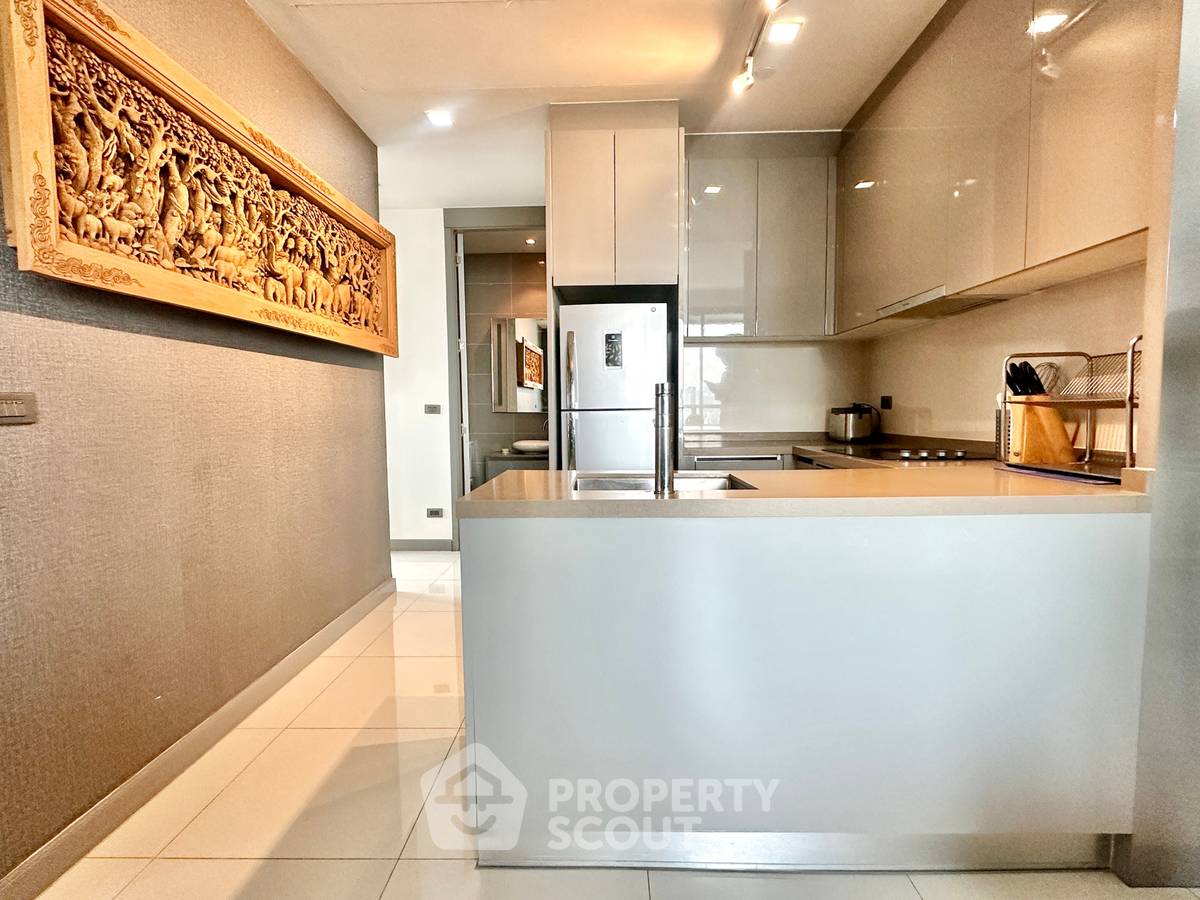 picture 2-BR Condo at M Silom near BTS Chong Nonsi (ID 1954817) - 4/14