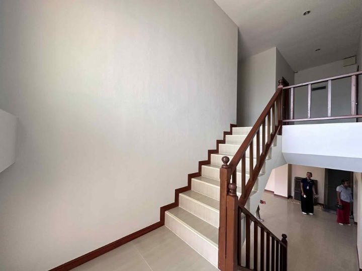 picture Large Pool Villa in Pattaya for Sale in Pattaya near HIGATE International school - 16/32