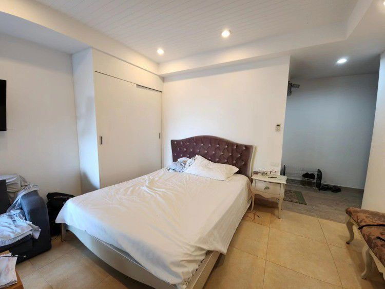 รูป Clubhouse Residence Studio for Sale in Pratumnak Hill - รูปที่ 3/8