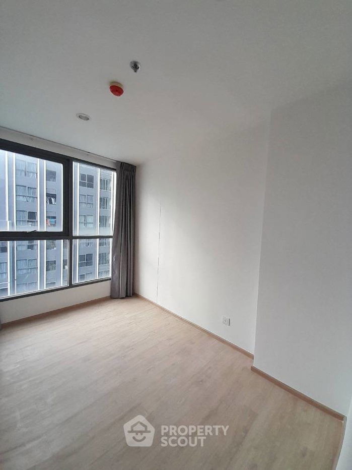 picture 2-BR Condo at Ideo Q Chula Samyan near MRT Sam Yan (ID 1705414) - 2/8