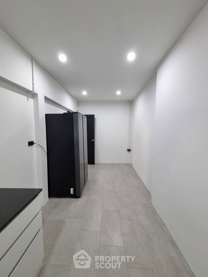 picture 3-BR House in Suan Luang (ID 2475440) - 24/48