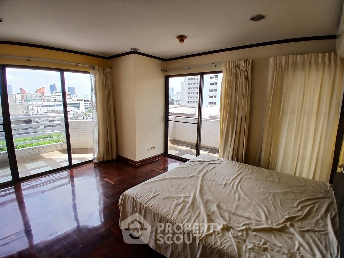 รูป คอนโด 3-ห้องนอน ที่ ริชมอนด์ พาเลส คอนโดมิเนียม ใกล้ BTS พร้อมพงษ์ (ID 2472705) - รูปที่ 21/22