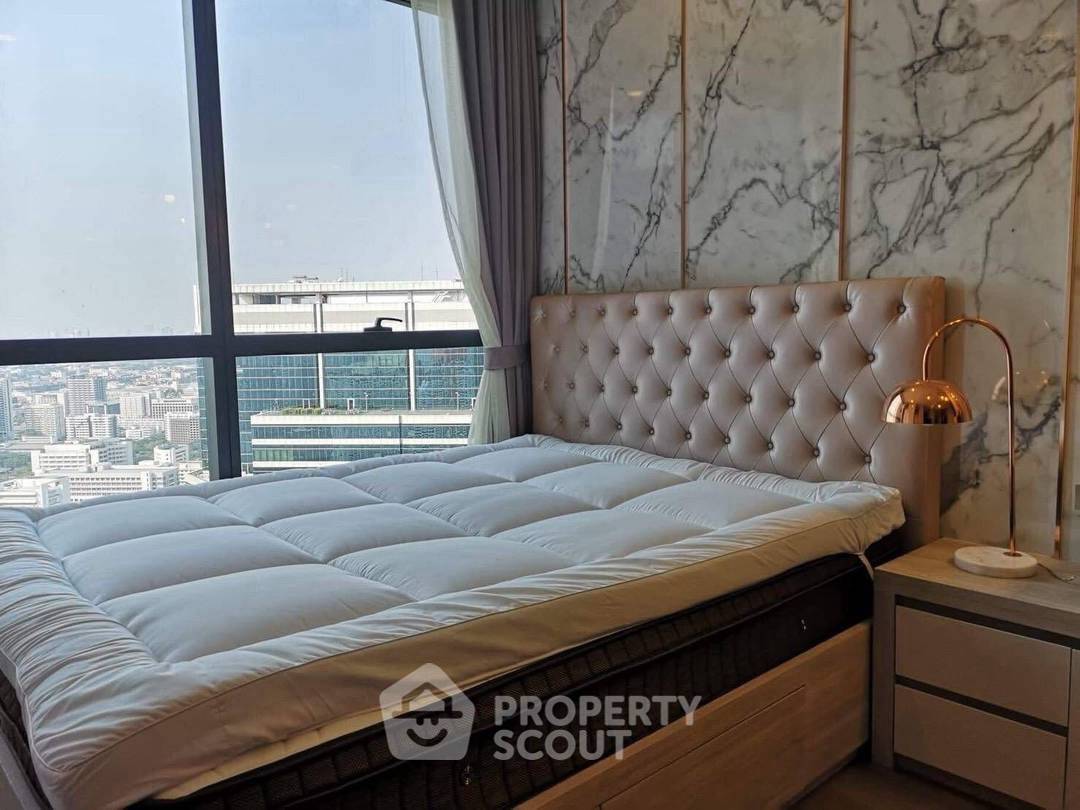 picture Studio Condo at Ashton Chula Silom near MRT Sam Yan (ID 2474438) - 1/5
