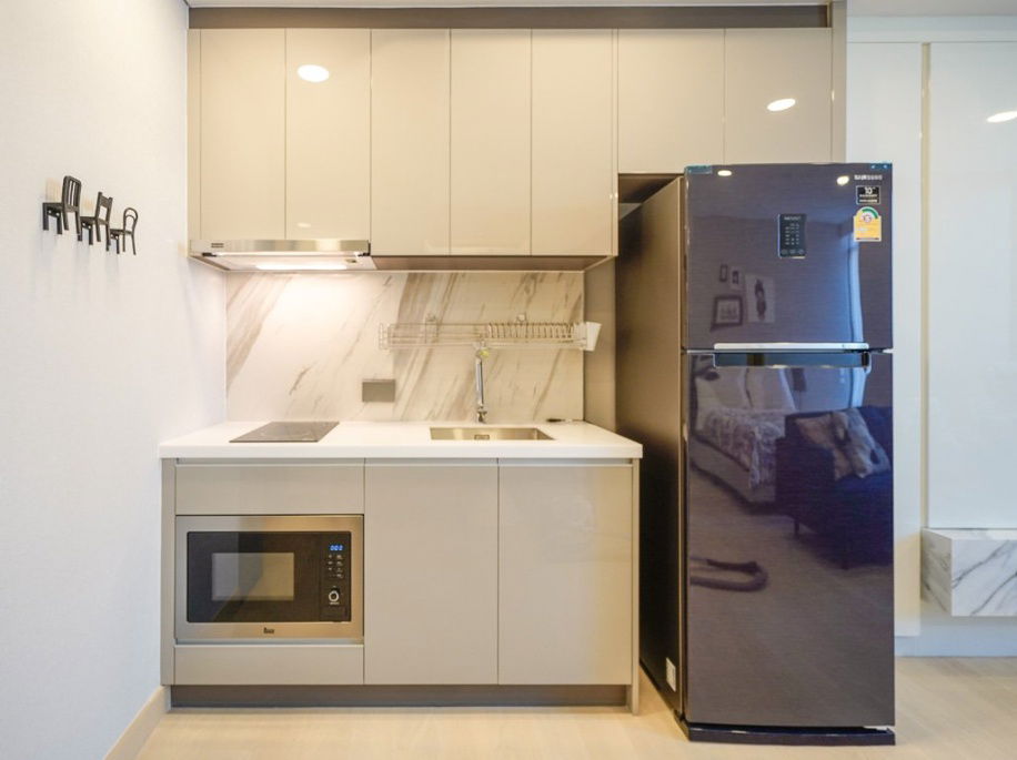 รูป ให้เช่าคอนโด ไซมิส เอ๊กซ์คลูซีพ ควีนส์ อาคาร 1 ชั้น 17 1 ห้องนอน ขนาด 35.00 ตรม ใกล้ โรงเรียนอักษรานานาชาติ - รูปที่ 9/10