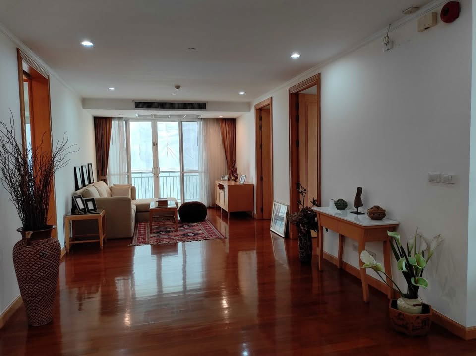 picture RS4046 For Rent: GM HEIGHT Sukhumvit 22, near BTS Phrom Phong - 4/13