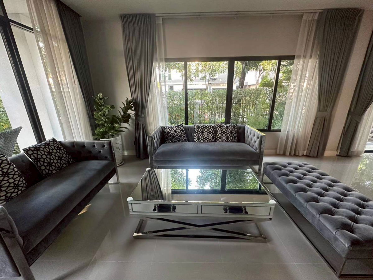 picture ST13727 - Setthasiri Krungthep Kreetha - 4/8