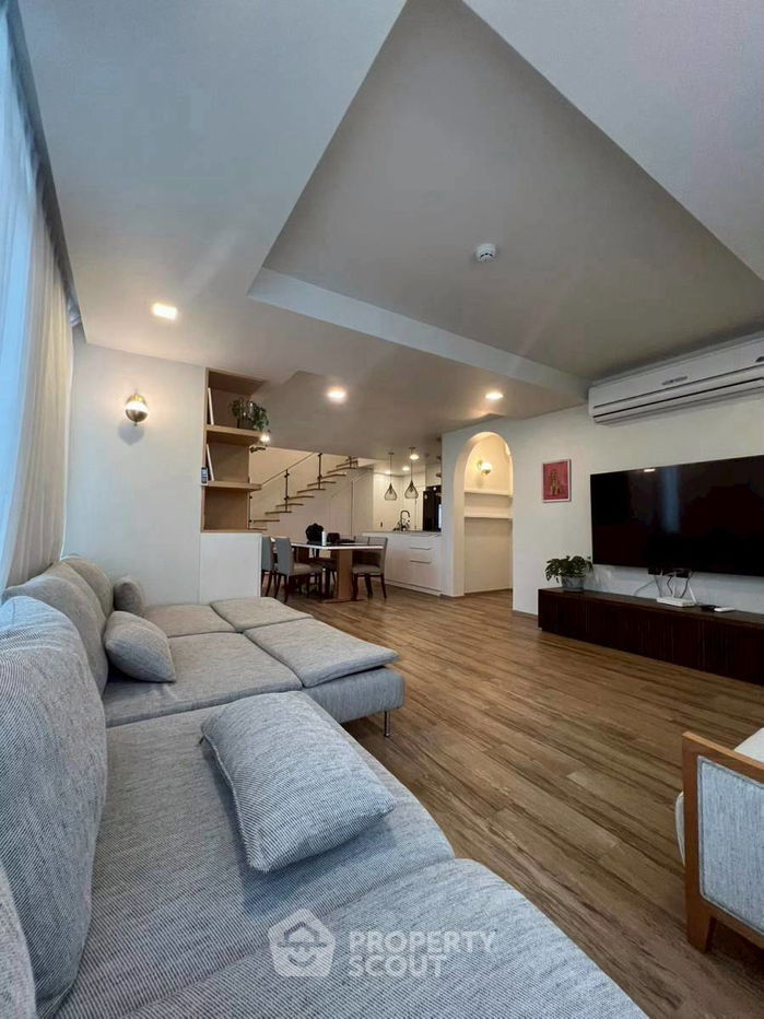 รูป คอนโด 3-ห้องนอน ที่ มาเอสโตร 01 สาทร - เย็นอากาศ ใกล้ MRT คลองเตย (ID 2221999) - รูปที่ 2/20