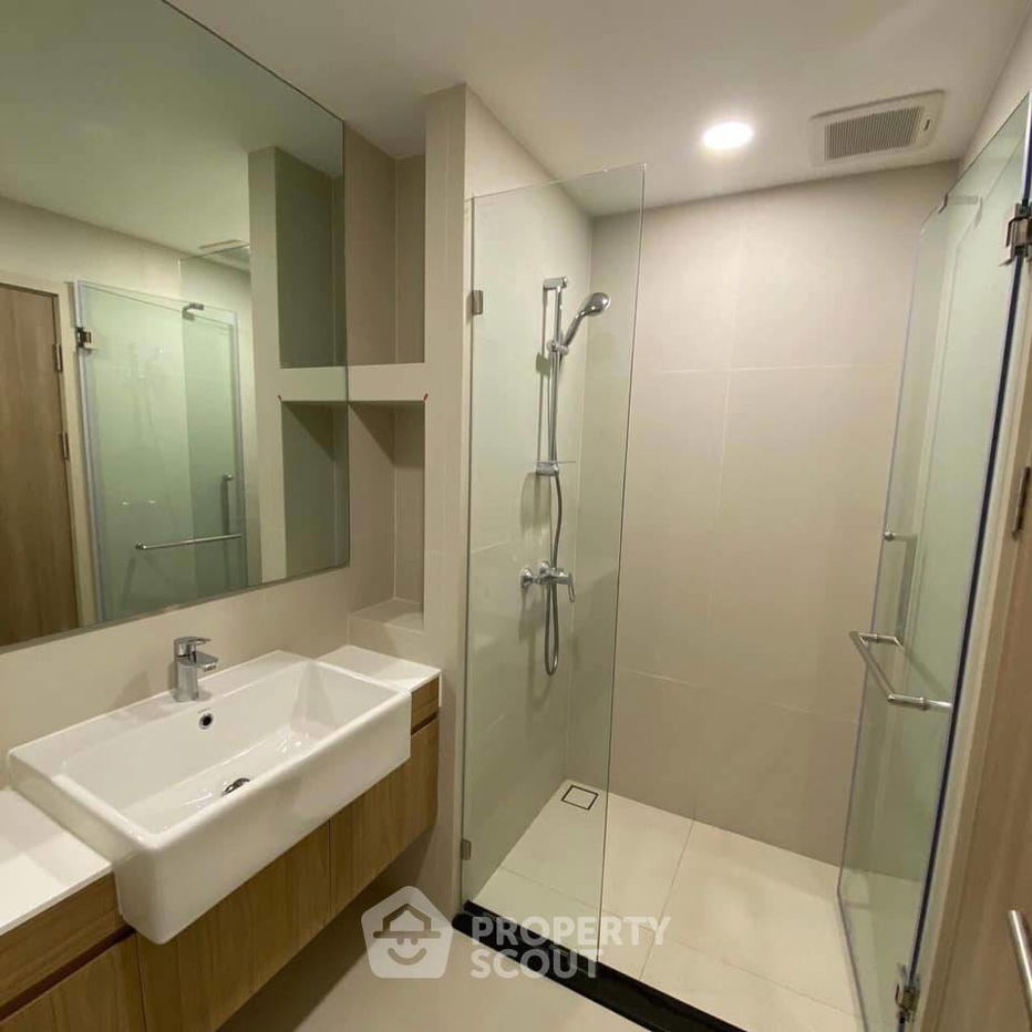 รูป คอนโด 1-ห้องนอน ที่ โนเบิล แอมเบียนส์ สุขุมวิท 42 ใกล้ BTS เอกมัย (ID 457193) - รูปที่ 4/8