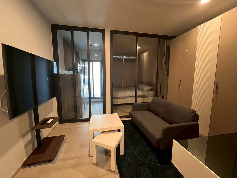 picture Aspire Onnut Station - 1/5