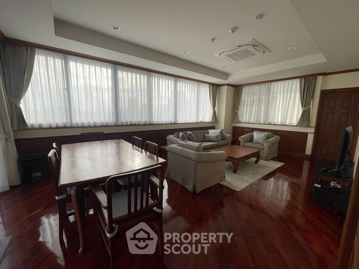 picture 3-BR Condo at Ruamsuk Condominium near BTS Thong Lor (ID 1817413) - 7/15