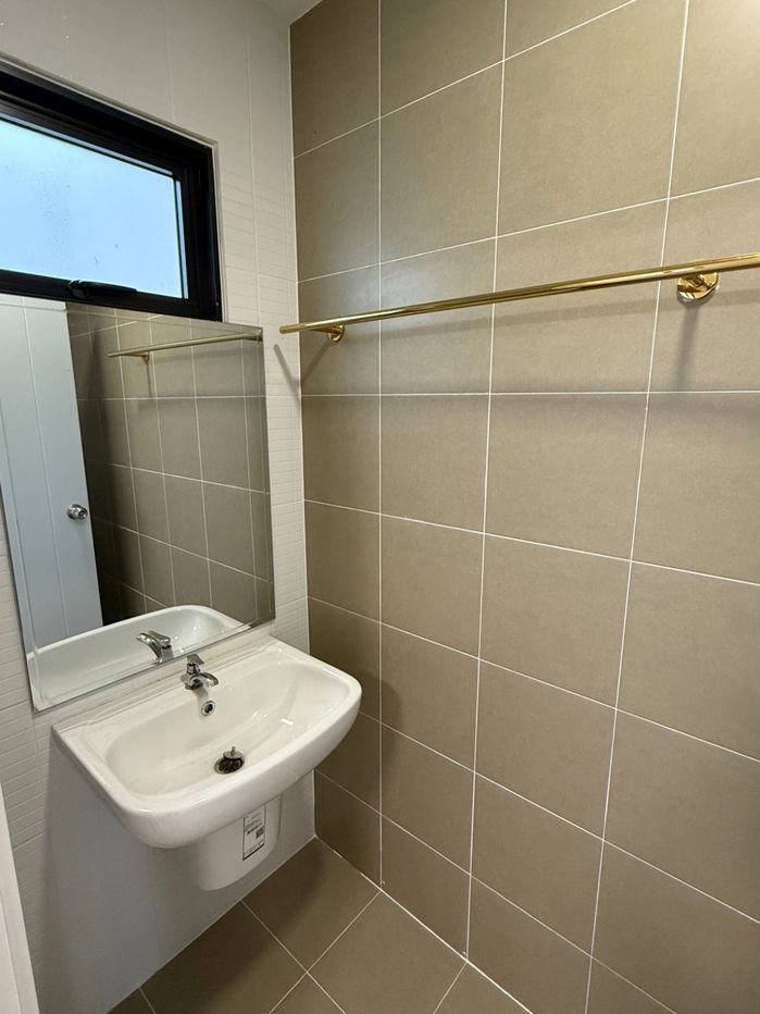 รูป ทาวน์โฮม เดอะ คอนเนค วงแหวน-พระราม 9 The Connect Wongwaen-Rama 9 เข้า-ออกได้หลายเส้นทาง ใกล้ทางด่วนศรีรัช (พระราม 9) - รูปที่ 8/29