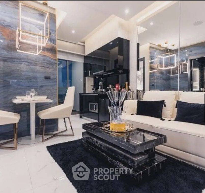 picture 1-BR Condo at Grand Solaire Pattaya close to Pattaya South (ID 2449082) - 1/5