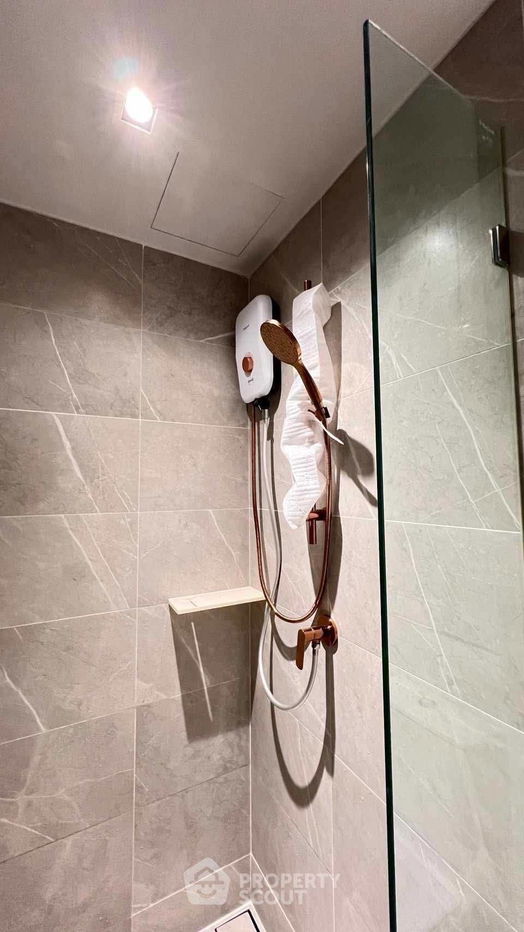 รูป คอนโด 1-ห้องนอน ที่ แชปเตอร์ ทองหล่อ 25 ใกล้ ทองหล่อ (ID 1986092) - รูปที่ 10/11