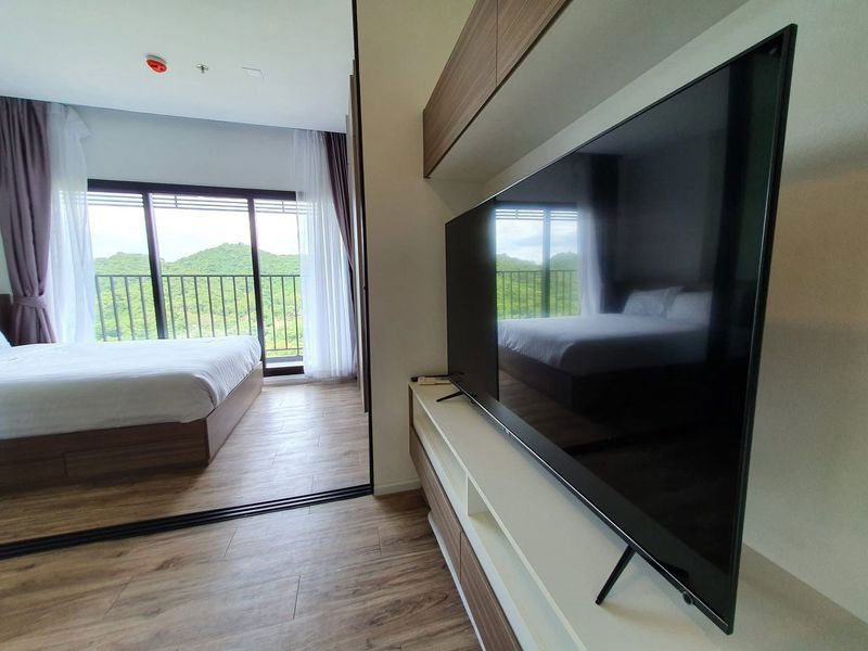 picture Luxury ready-to-move-in condo, Knightsbridge The Ocean Sriracha, near Laem Chabang Industrial Estate. - 5/14