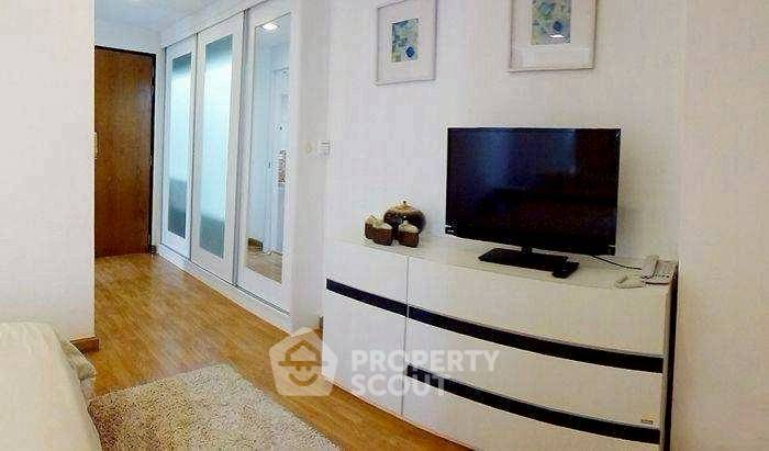 picture 2-BR Condo at The Alcove Sukhumvit 49 near BTS Phrom Phong (ID 2475806) - 5/8