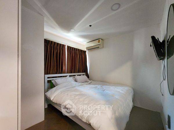 picture 2-BR Condo at Wittayu Complex near BTS Phloen Chit (ID 2474435) - 3/15