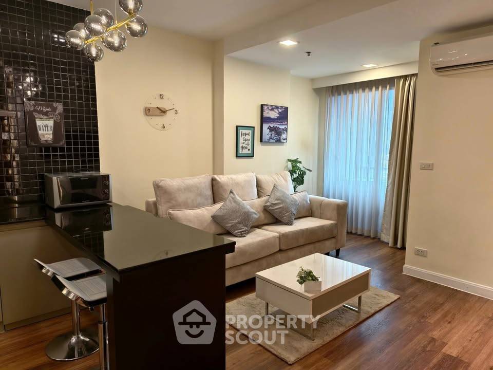 รูป คอนโด 2-ห้องนอน ที่ ณุศาศิริ แกรนด์ คอนโดมิเนียม ใกล้ BTS เอกมัย (ID 2473185) - รูปที่ 2/10