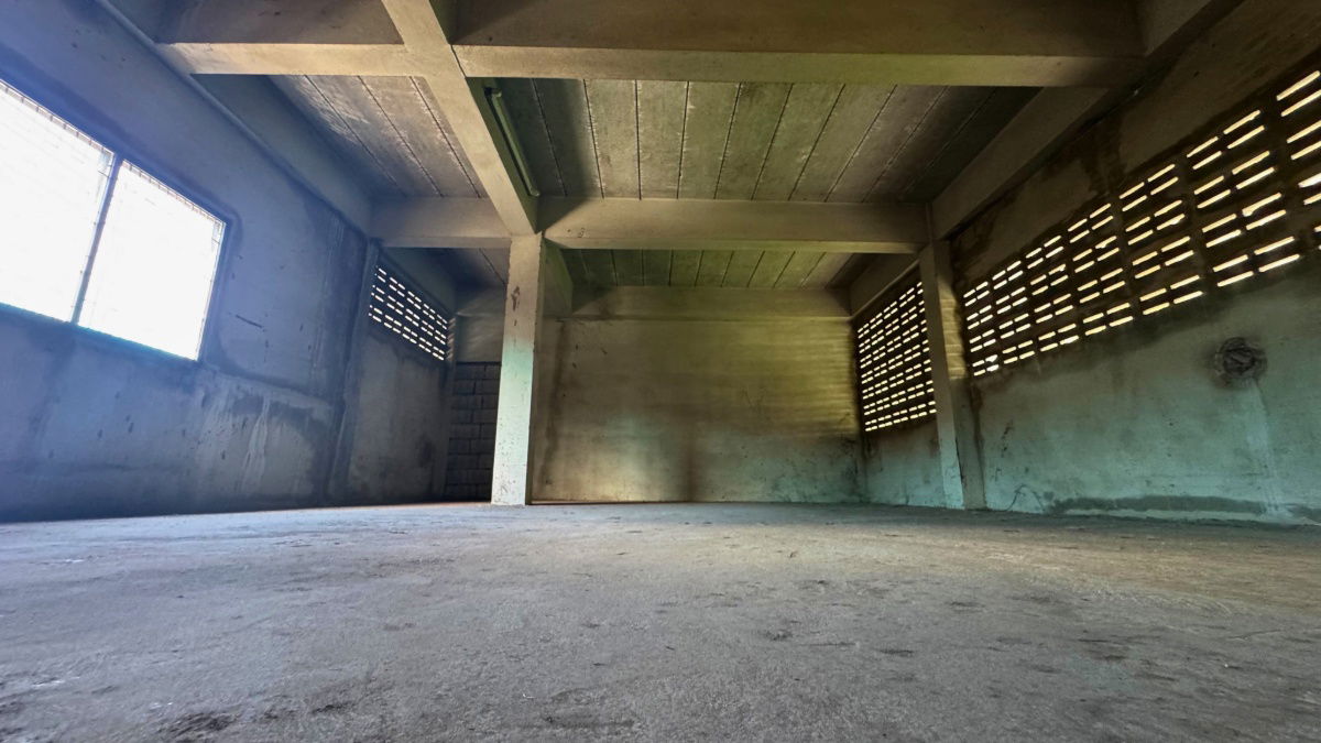 รูป ให้เช่าอาคารพาณิชย์ 3 ชั้นพร้อมโกดังเก็บสินค้า พื้นที่กว่า 52.8 ตารางวา ตำแหน่งหัวมุมถนนใหญ่ประชาอุทิศ และ ซอยประชาอุทิศ 99 - รูปที่ 25/33