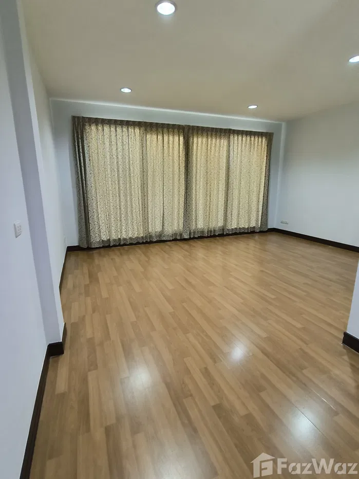 รูป ขายบ้านกลางเมืองสุขสวัสดิ์ติดรถไฟฟ้า 5819900 - รูปที่ 12/18