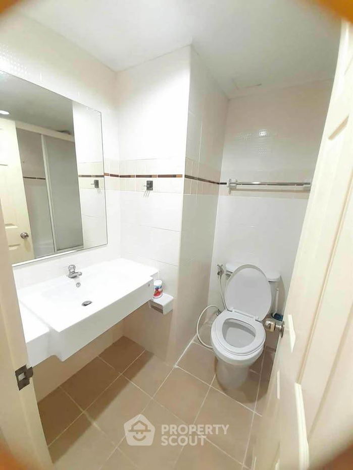 picture 1-BR Condo at Lumpini Place Pinklao 2 near MRT Bang Yi Khan (ID 2475665) - 7/19