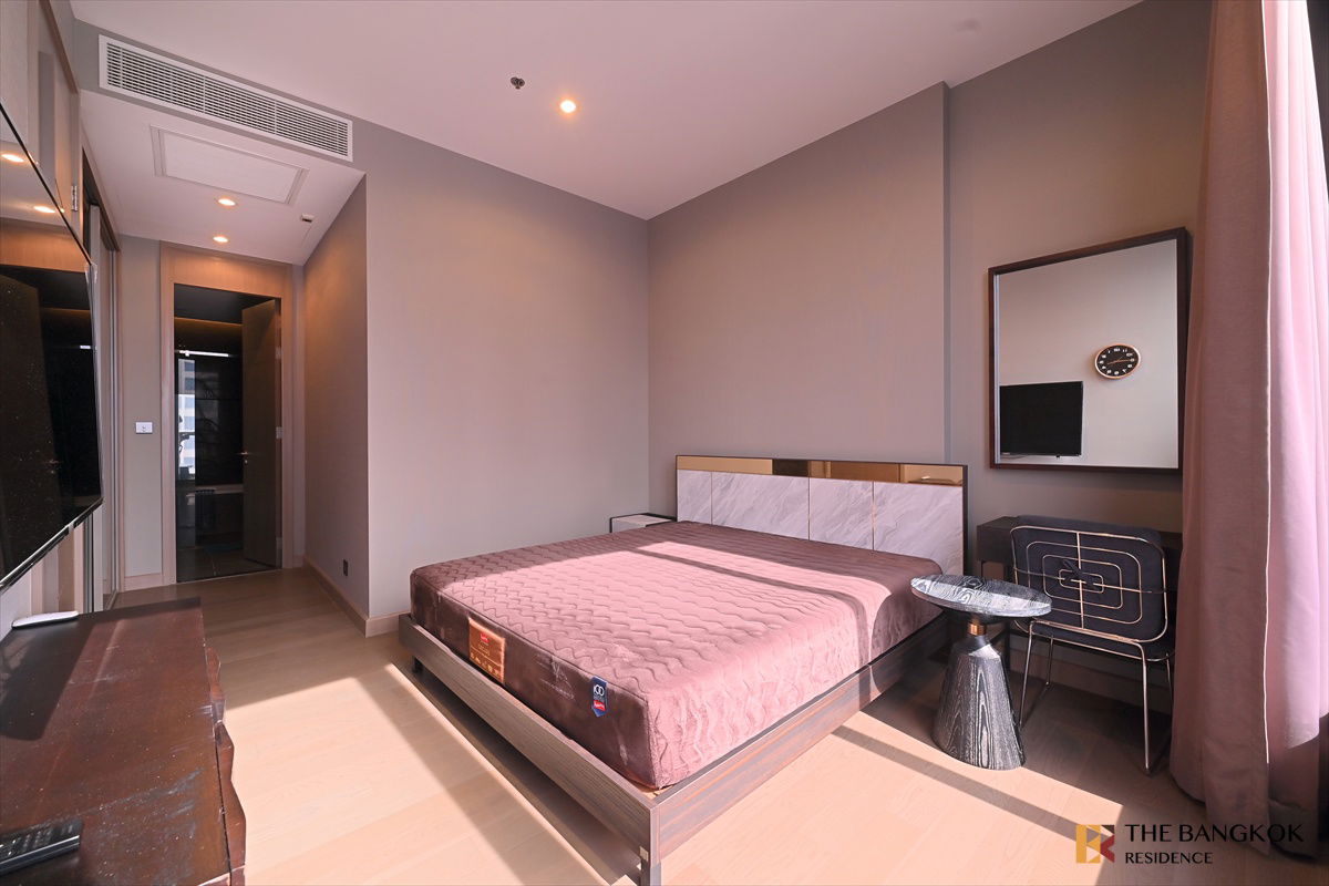 picture ⚡Last Chance! Fully-Furnished Luxury Unit  , The Esse at Singha Complex Near Mrt Phetchaburi - 4/12