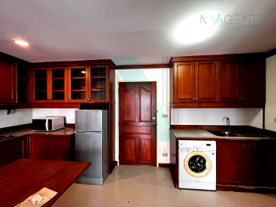 เช่าคอนโด BTS เซนต์หลุยส์ : 🎉 ให้เช่าคอนโด สีลม สวีท คอนโดมิเนียม อาคาร 1 ชั้น 12 1 ห้องนอน ขนาด 52.00 ตรม ใกล้ Makro สาทร