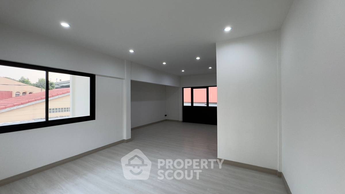 picture 3-BR House in Suan Luang (ID 2475440) - 29/48