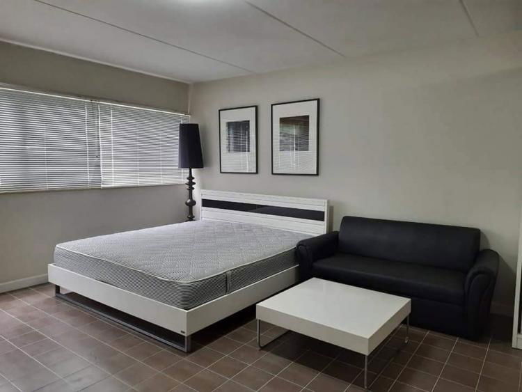 picture Room Muangthongthani for Rent C7 Bld. 11th Floor 28 m2 near IMPACT Muang Thong Thani - 2/6