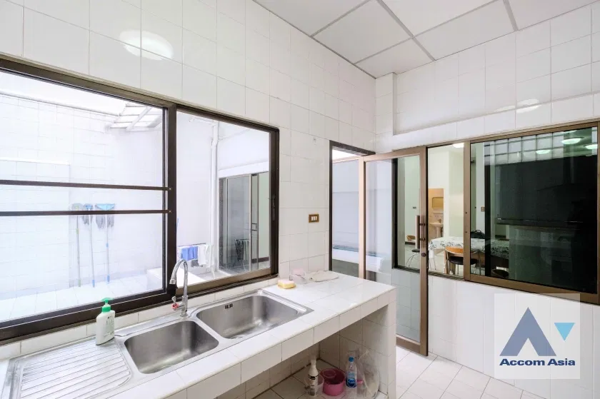 รูป 🔼🔽 AccomA 📩 4 BR Townhouse @Yenakart Residence (120058) - รูปที่ 13/20