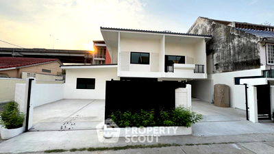 เช่าบ้านเดี่ยว ม.นานาชาติแสตมฟอร์ด : บ้าน 3-ห้องนอน ใน สวนหลวง (ID 2475440)