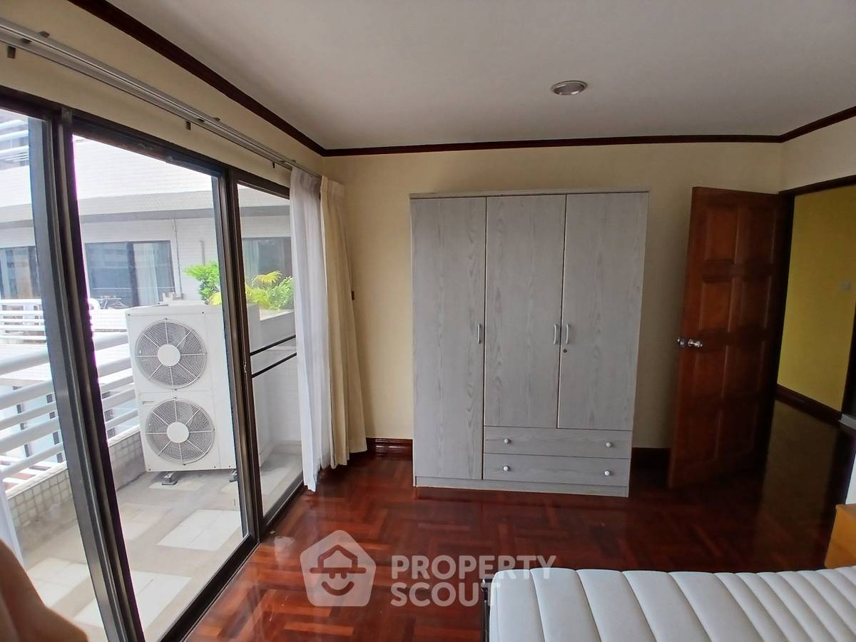 รูป คอนโด 3-ห้องนอน ที่ ริชมอนด์ พาเลส คอนโดมิเนียม ใกล้ BTS พร้อมพงษ์ (ID 2472705) - รูปที่ 19/22