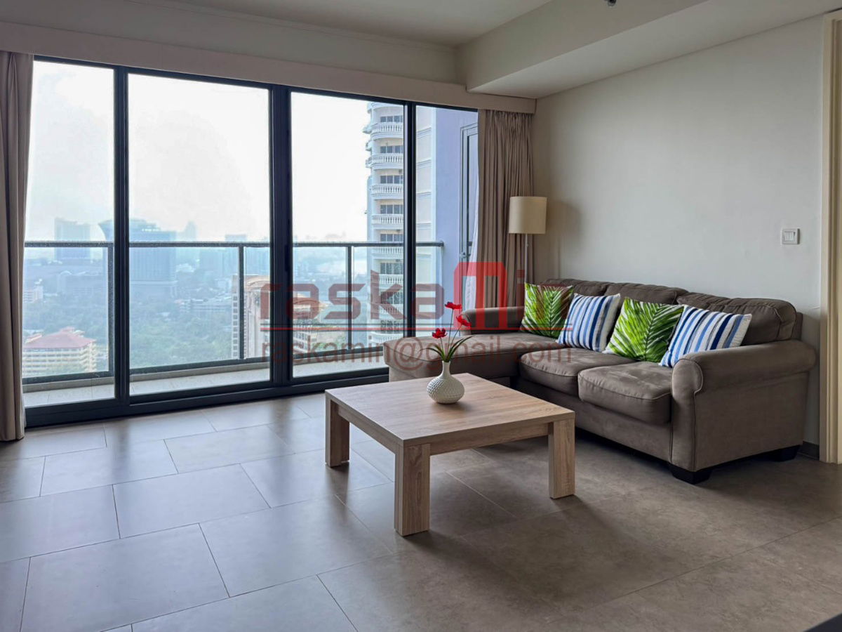 picture Zire Wongamat – Beachfront 1-Bedroom Condo – 49 sqm – FQ Available - 3/9