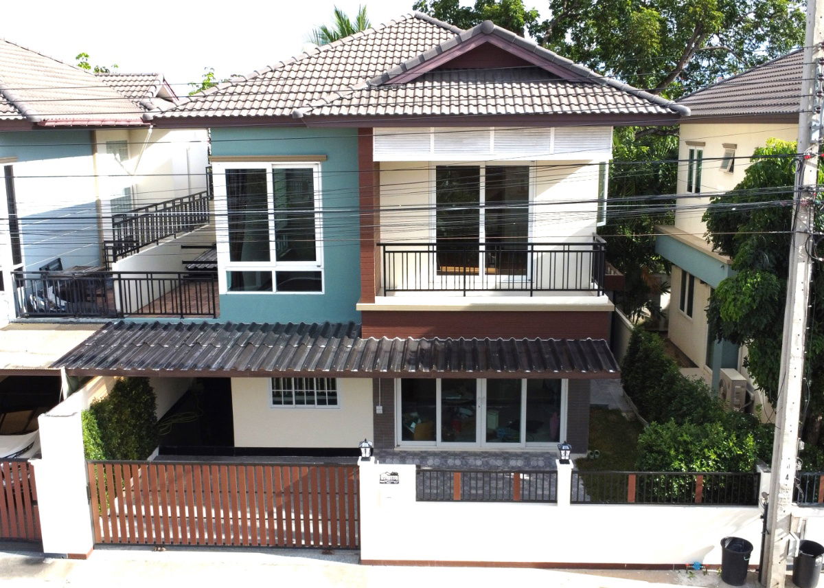 รูป บ้านแฝด2ชั้น 41.3 ตรว. รีโนเวทใหม่สวย สวนน้ำตกฟีลธรรมชาติ#กู้เงินเหลือได้5แสน - รูปที่ 2/13