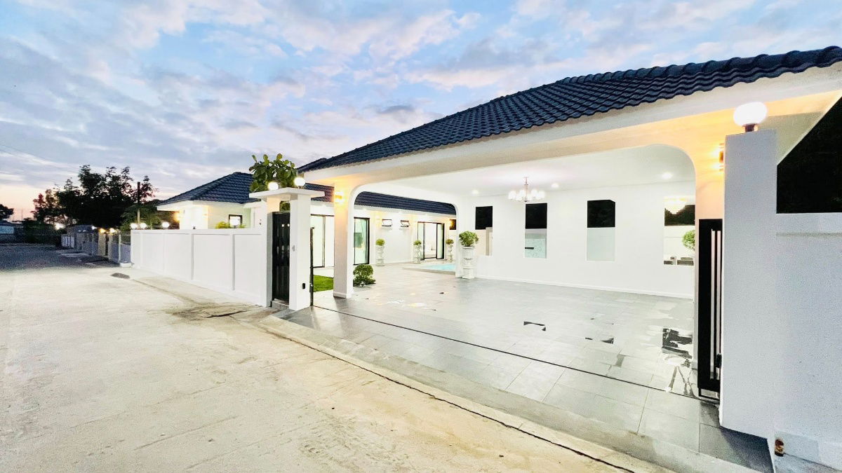 รูป ขายบ้านพัทยา 4 ห้องนอน ทำเลหนองไม้แก่น พร้อมสระว่ายน้ำส่วนตัว ตกแต่งบิวท์อินทั้งหลัง - รูปที่ 42/44