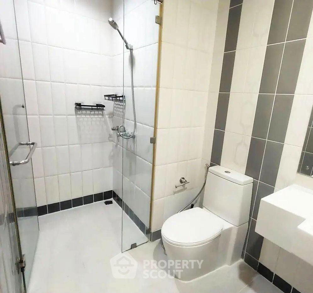 รูป คอนโด 1-ห้องนอน ที่ เซอร์เคิล คอนโดมิเนียม ใกล้ MRT เพชรบุรี (ID 2474546) - รูปที่ 4/5