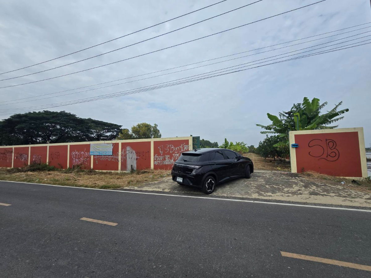 รูป ขายที่ดิน 8ไร่ 60 ตารางวา ราคาไร่ละ 4.5 ล้านบาท ซอยวัดสามง่าม บางบัวทอง ใกล้คลังเซเว่น ห่างจาก ถนน บางบัวทอง-สุพรรณบุรี 5 นาที ที่ดินถมแล้ว - รูปที่ 2/5