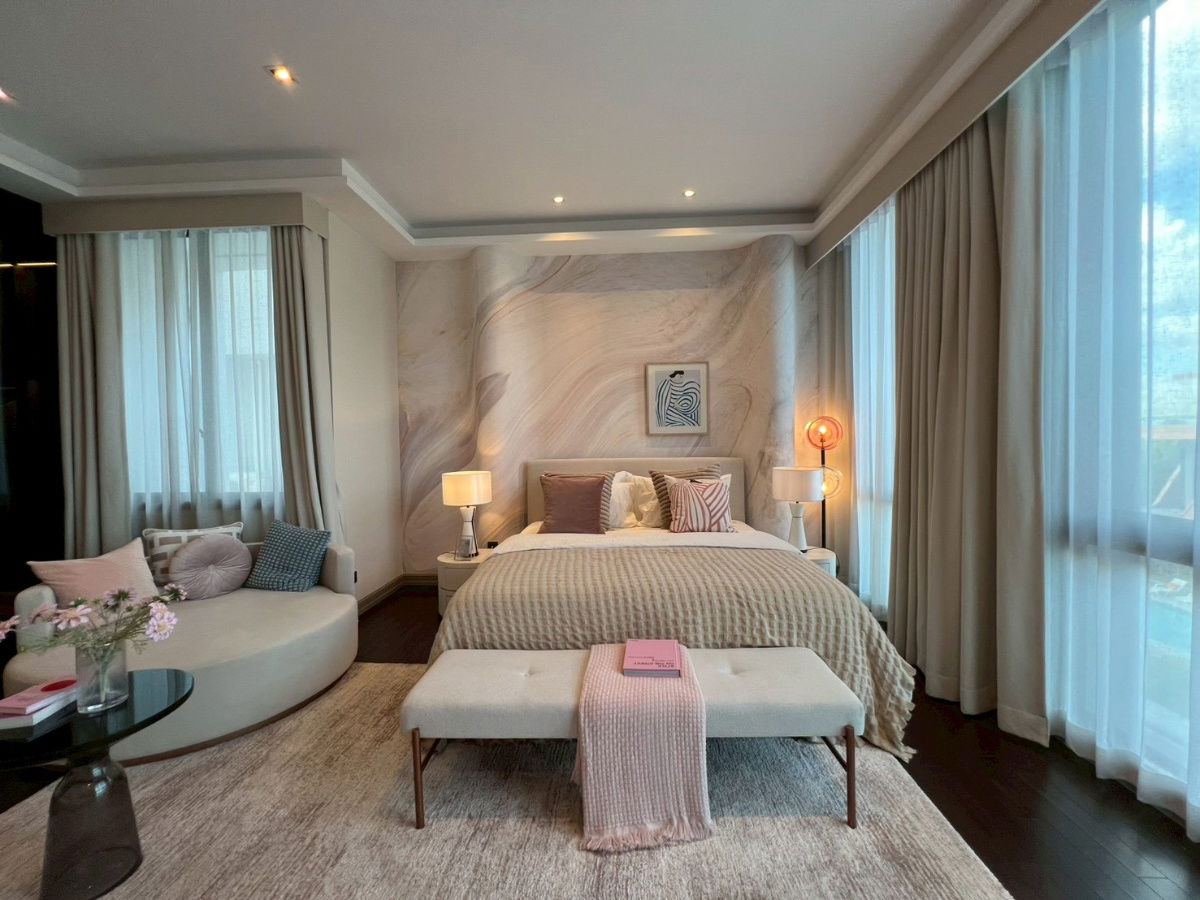 picture A luxurious 3-story mansion, part of the NEW SERIES at the GRAND BANGKOK BOULEVARD Yard BANGNA project. Exclusive to only 31 families. By SC ASSET. - 3/19