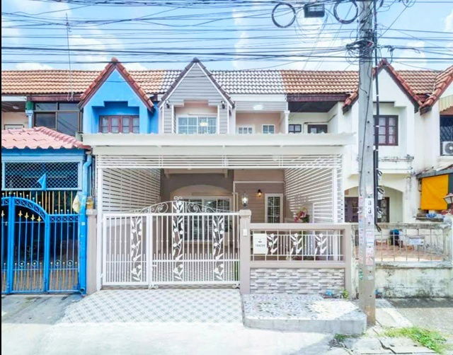 รูป ถ.กาญจนาภิเษก หรูมหากาพย์ ตลาดบางใหญ่ 2.4 กม. MRT คลองบางไผ่ 1.4 กม.ให้เช่าทาวน์เฮ้าส์ 2 ชั้น รร.กสิณธร 20 ตร.วา.160 ตร.วา. - รูปที่ 1/8