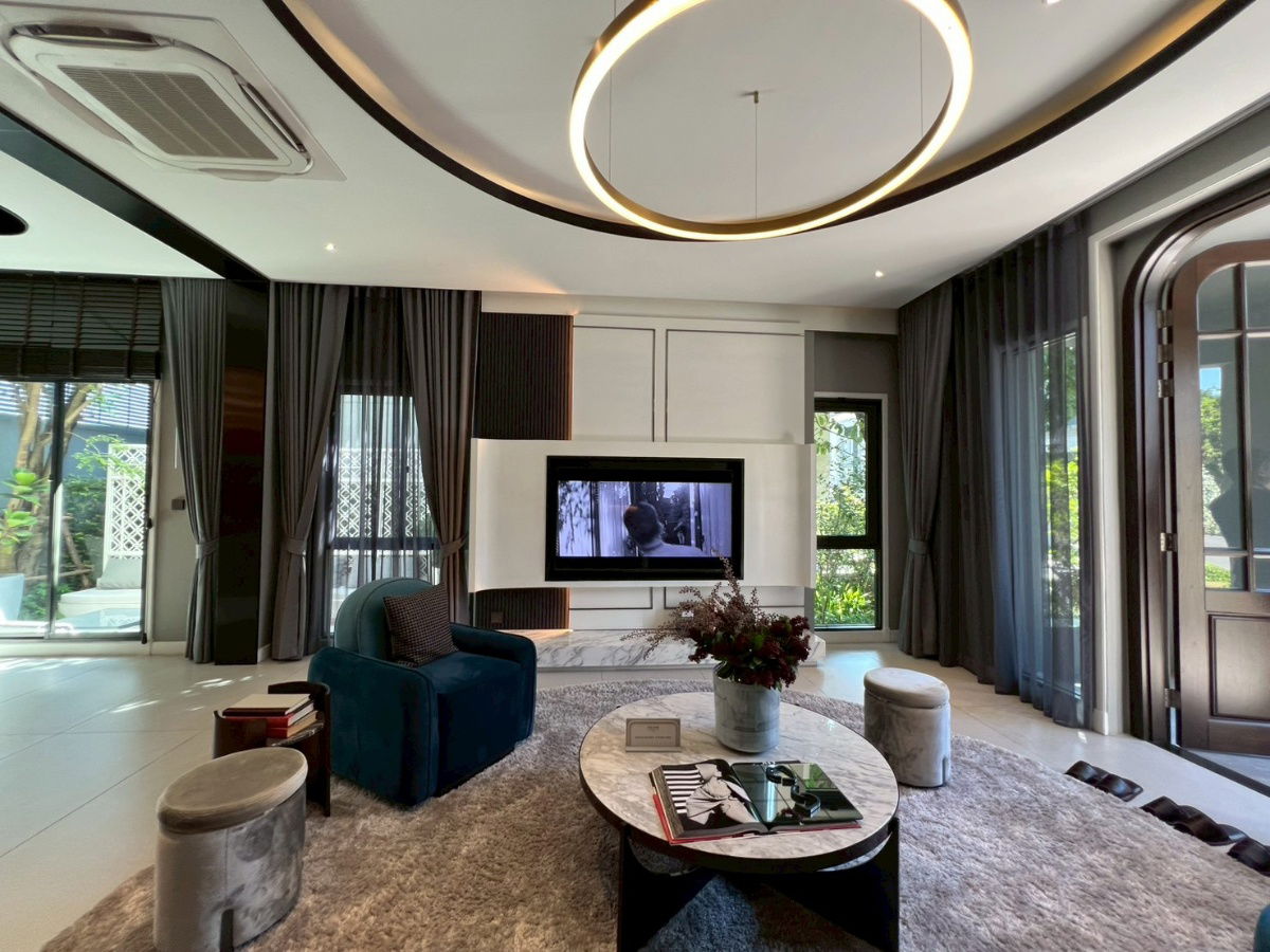 picture A luxurious two-story mansion in the GRAND BANGKOK BOULEVARD State BANGNA project offers you relaxation and tranquility. - 12/13