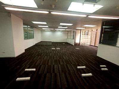 เช่าสำนักงาน BTS อโศก : ออฟฟิศให้เช่า ย่านอโศก ทำเลดี ใกล้ MRT เพชรบุรี