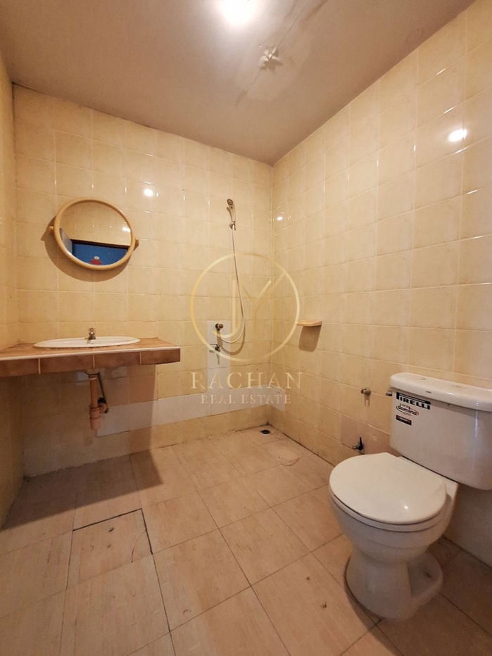 รูป ขายด่วน ทาวน์เฮ้าส์ 3 ชั้น ตามสภาพ ซ.พิบูลสงคราม 22 แยก 6 (ซ.วัดกำแพง8) เนื้อที่ 23.3 ตร.ว พื้นที่ใช้สอย 140 ตร.ม - รูปที่ 18/18